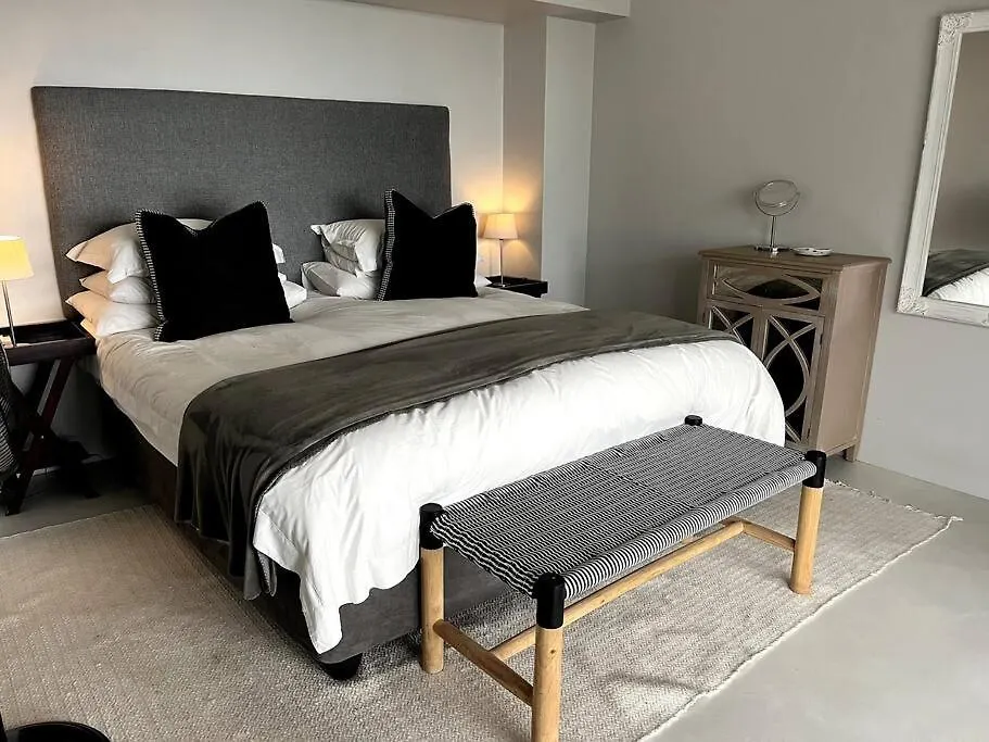 Quince Corner - Villa In Noordhoek Cape Town