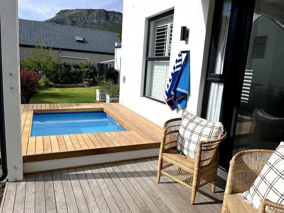Quince Corner - Villa In Noordhoek Cape Town