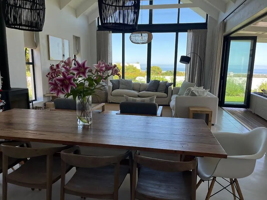 Quince Corner - Villa In Noordhoek Cape Town